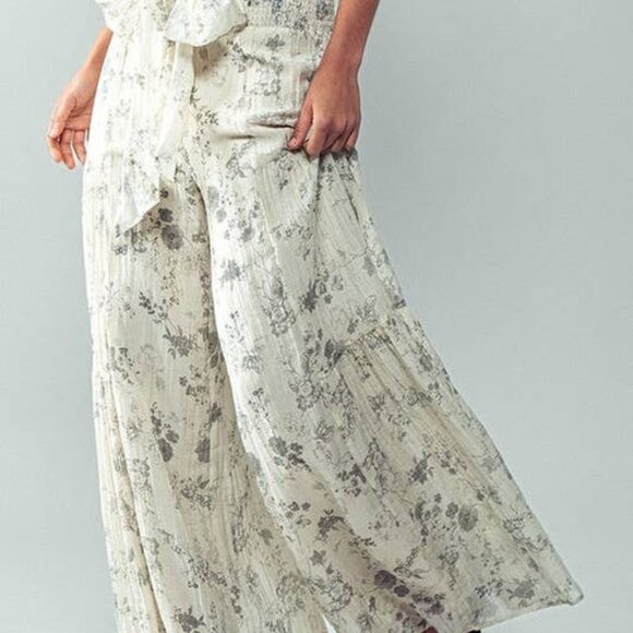 Floral Pattern 2-Piece Set - Picture 4 of 5